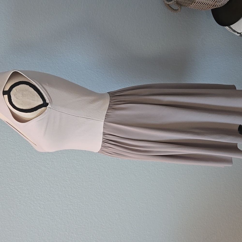 REBECCA TAYLOR Silk Pleated W/ Viscose Blend Top V Neck Midi Dress Gray Sz Small - Picture 6 of 13